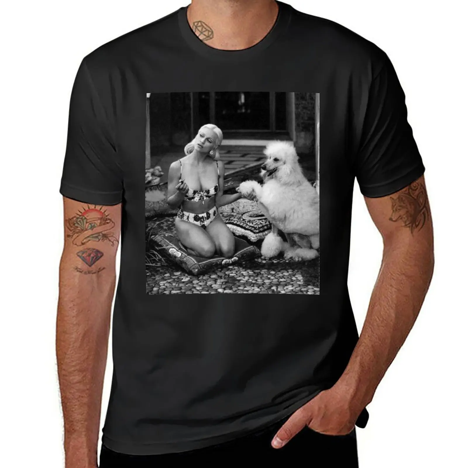New Barboncino Vintage Sexy Girl Celebrity Photo Pool Cute Pet Dog Dos Pets Puppy T-Shirt Vintage T Shirt Workout Shirts For Men