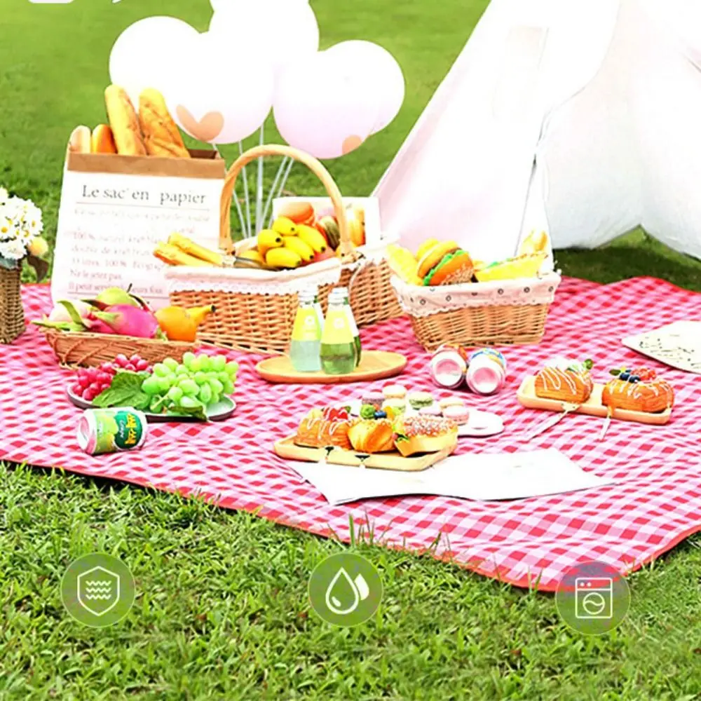 Description Picture 5 of itemPortable Picnic Mat Outdoor Foldable Picnic Thicken Mat Beach Mat Moisture-proof Waterproof Camping Blanket Outdoor Camping Mat