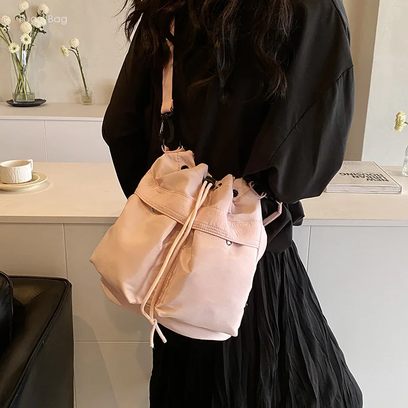 Women's Single Shoulder Crossbody Bag Double Shoulder Bag New Personalized Casual Drawstring Pleated Large Capacity Nylon