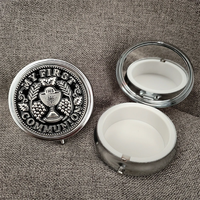 Alloy portable relief Holy Body Box Catholic Holy Grail Communion Item Storage Boxes Priest Mass Ceremonial Supplies