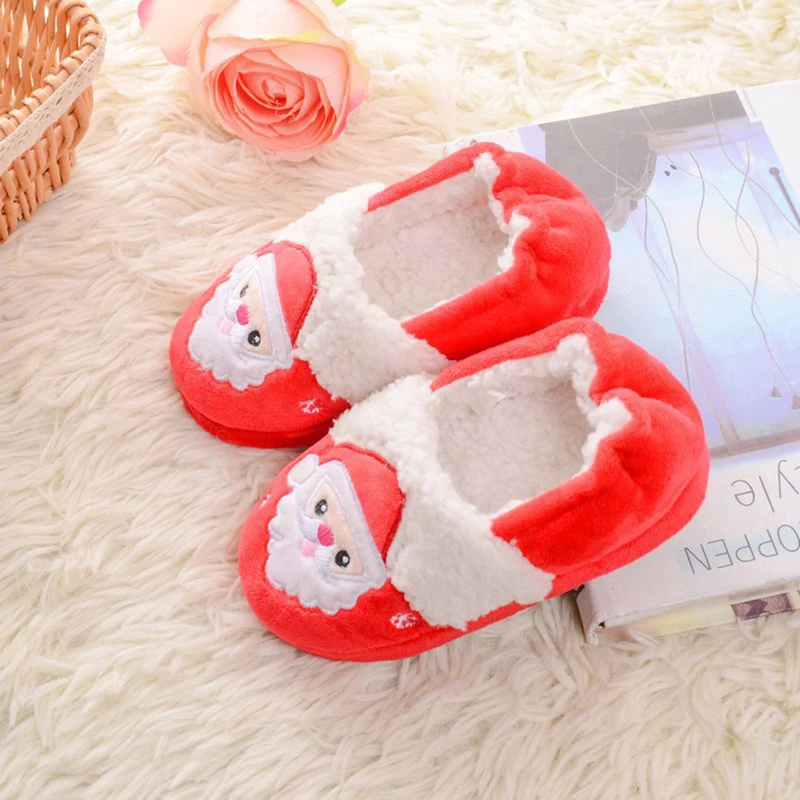 Kids Christmas Fuzzy Home Slippers Cute Santa Claus/Reindeer Warm Non-Slip Soft Sole Indoor Shoes for Boy Girl