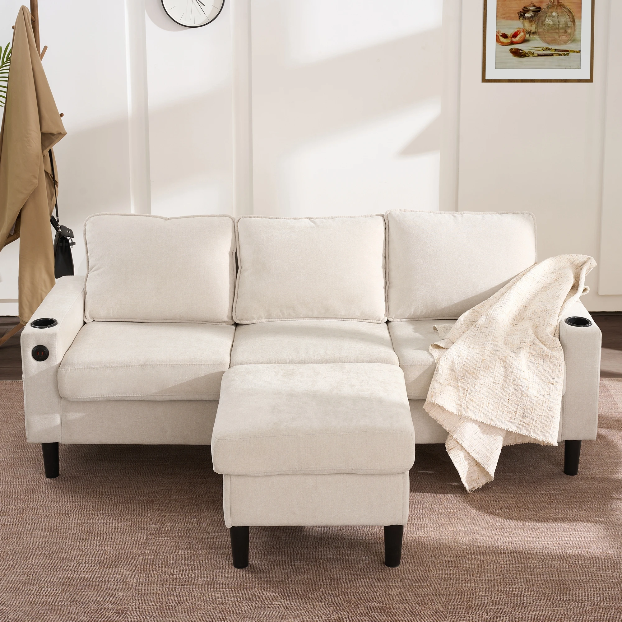 KOMHTOM Gepolstertes L-förmiges Schlafsofa Leinen, 3-Sitzer mit USB- & Typ-C-Anschlüssen + 2 Getränkehaltern – Detail 4