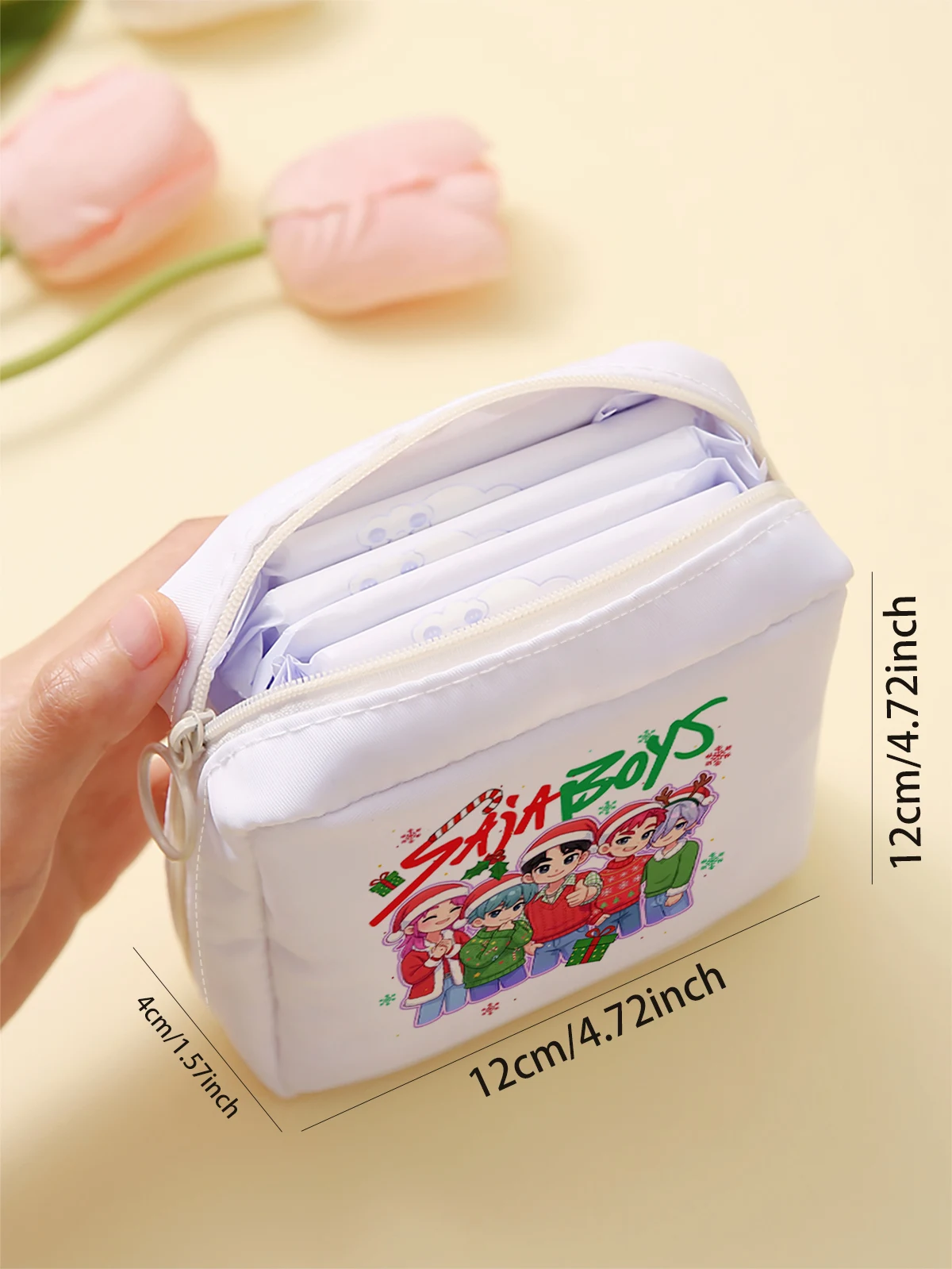 Cartoon pattern printed sanitary napkin storage bag, women's lightweight tissue bag, sanitary tissue bag