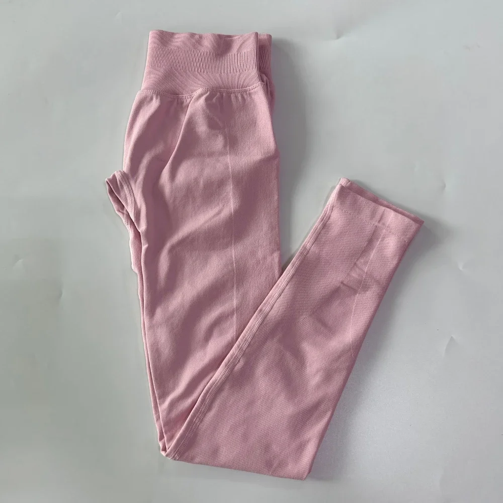 NO LOGO Pink