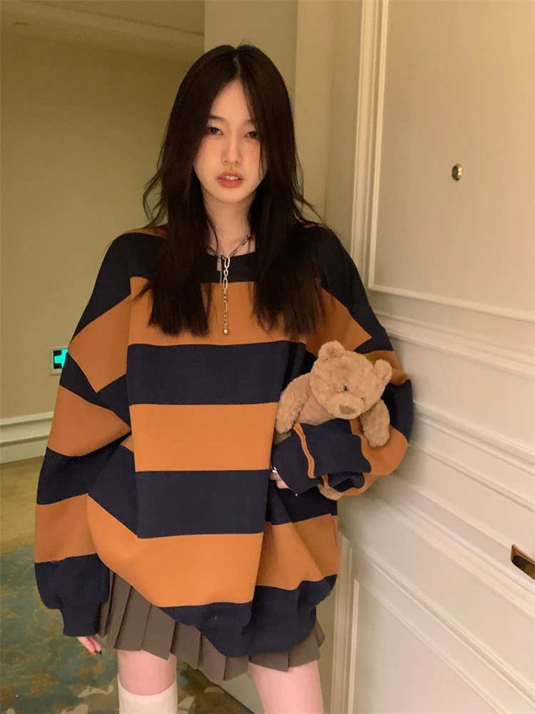 

Женские полосатые пуловеры в стиле ретро, Весенняя свободная модная уличная одежда в Корейском стиле, повседневные трендовые свитшоты без пальцев с круглым вырезом