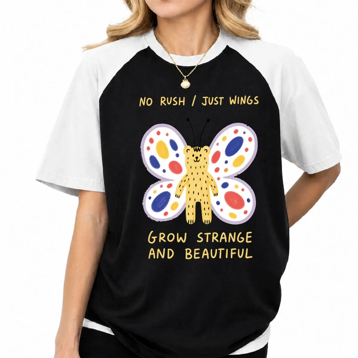 Butterfly "Just Wings Grow Strange And Beautiful" T-Shirt Vintage Raglan Sleeve Cotton Tees Women's Casual American Style Tshirt 1
