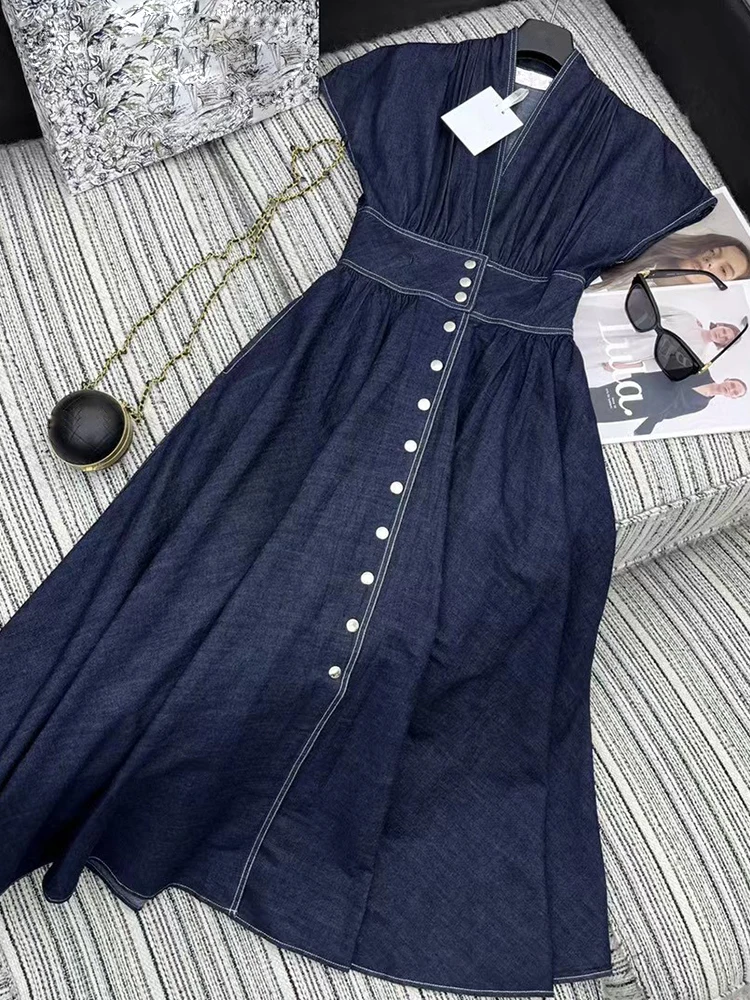 

Vintage wash V-neck single breasted high waist denim dress 2024 summer women's new fashion loose big swing Shampan skirt