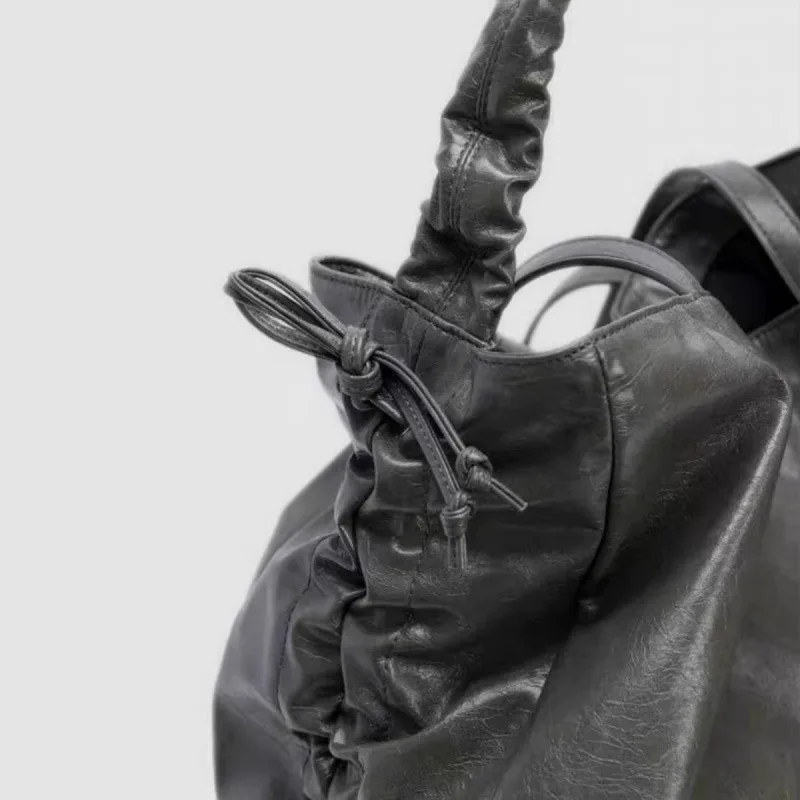 Retro Large Capacity Tote Bag Women's Simple Shoulder Casual Fashion Sensation Underarm Bag Autumn Winter New Style