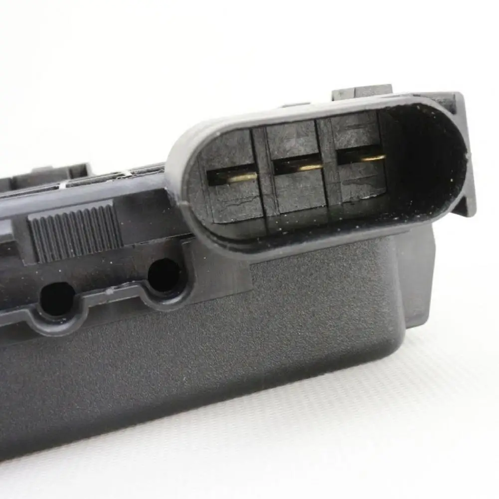 Car Fuse Holder Auto Fuse Box Battery Terminal for Jetta/VW Bora MK4 1999-2004 for VW Golf MK4 1999-2004 VW Beetle 2002-2010