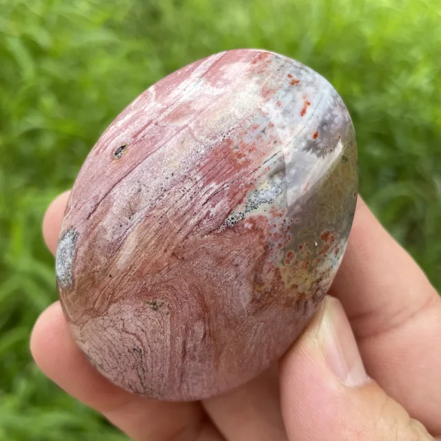 庭や水族館の装飾用の磨かれた海の石,天然のポリクローム