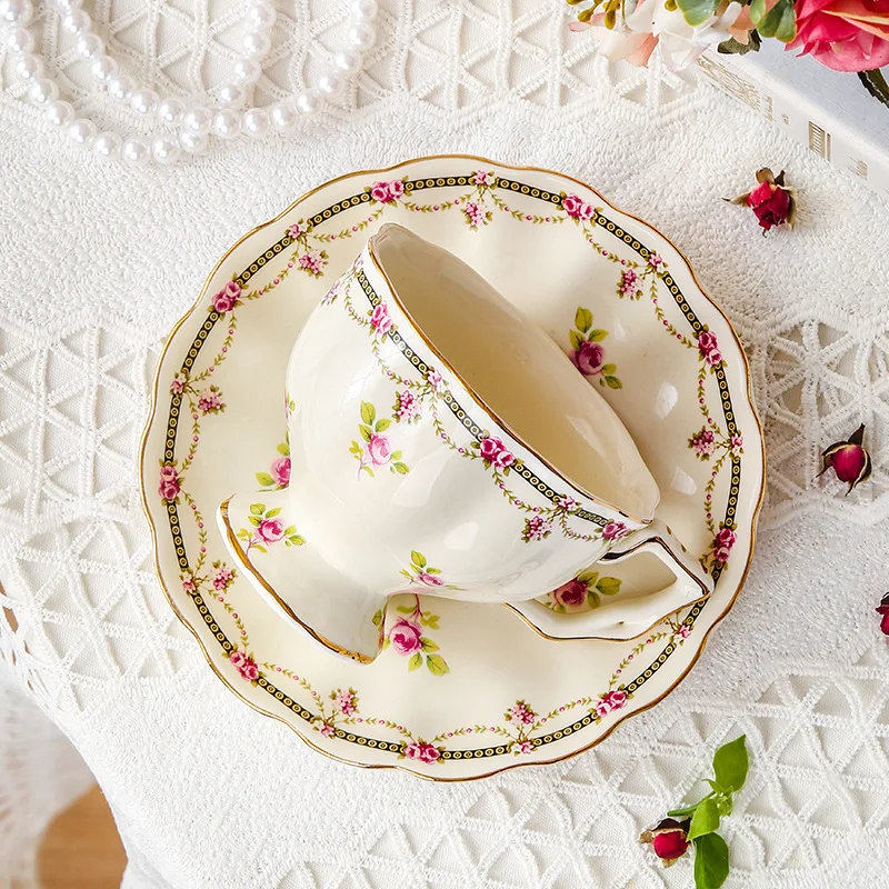 Retro ceramic coffee cup and saucer girl minority European style pot light luxury high beauty afternoon tea cup and Saucer Set G