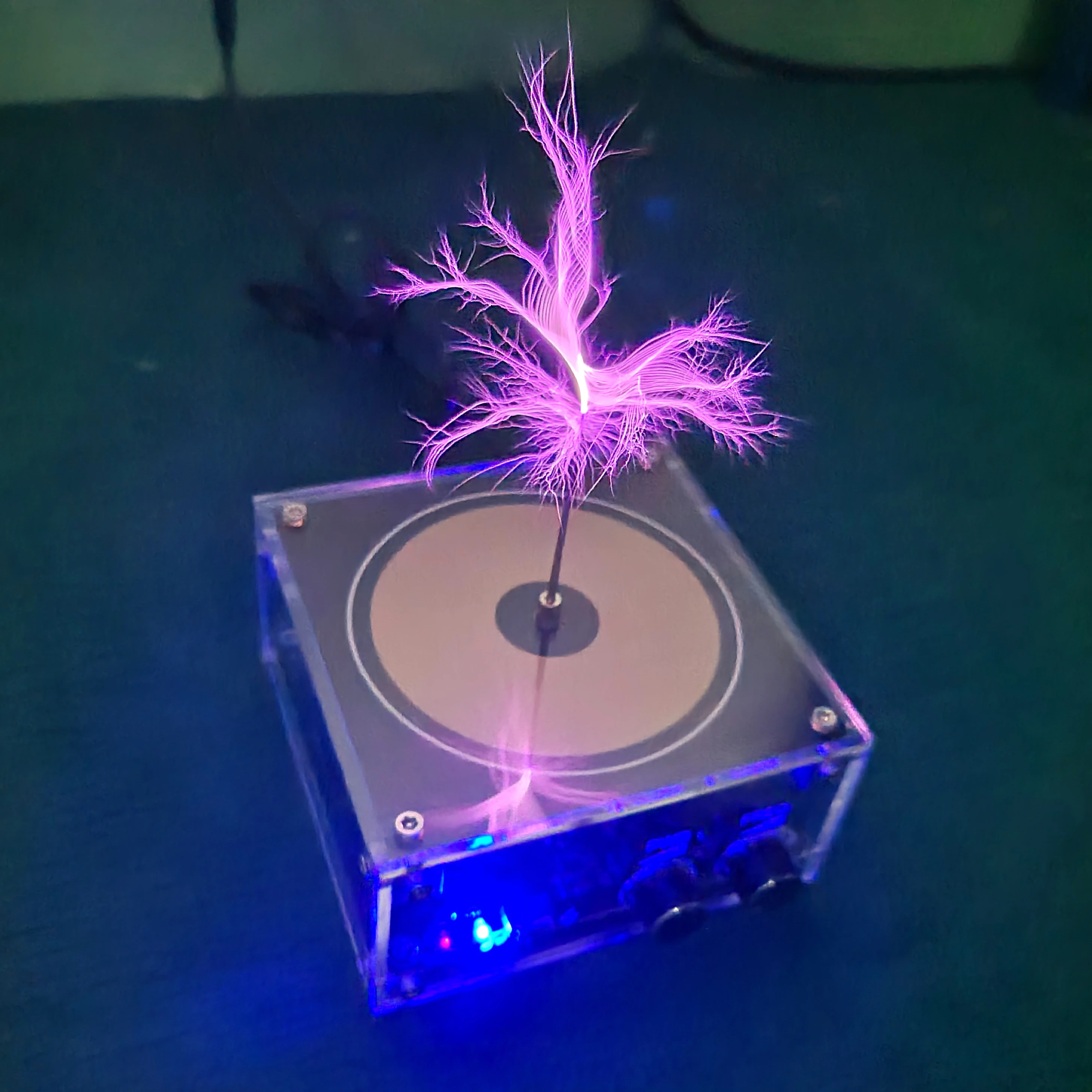 Tesla Coil Music Tesla Coil Touchable Palm Lightning Bluetooth