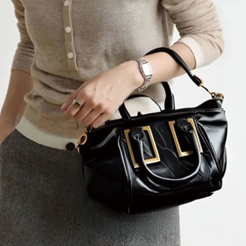 Vintage Black Handbag Women PU Waxed Leather Pleated Large Capacity Shoulder Bag Ladies Premium Luxury Design Crossbody Bag 2025