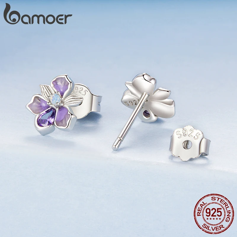 BAMOER Orecchini a bottone con fiore in smalto viola carino in argento sterling 925, orecchini a bottone placcati in oro ipoallergenici regali di gioielleria raffinata  36