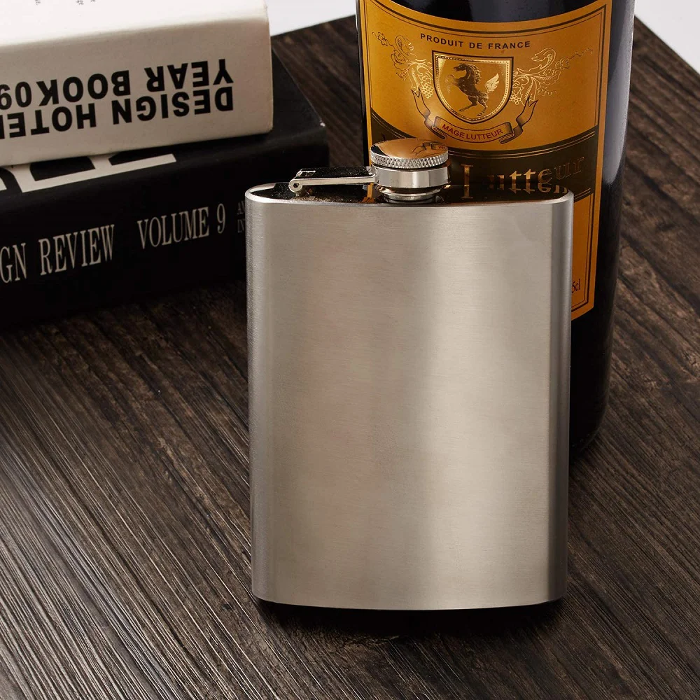 Acheter Flacon de hanche pour whisky 9oz, flacon de hanche en acier inoxydable 304 avec entonnoir, flacon de whisky de Camping étanche Acheter Flacon de hanche pour whisky 9oz, flacon de hanche en acier inoxydable 304 avec entonnoir, flacon de whisky de Camping étanche