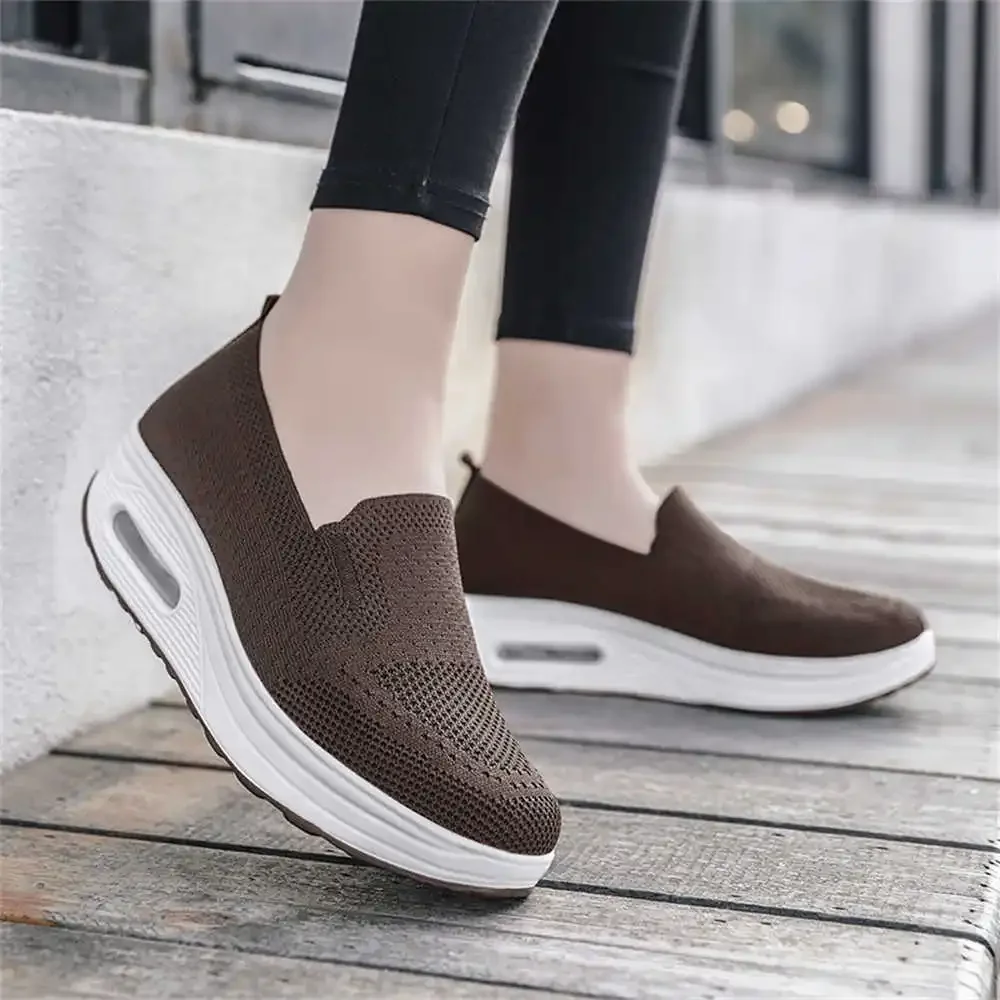 

Number 38 Round Tip Designer Luxury Shoes Women Skateboarding Wholesale Goods For Business Navy Blue Women's Sneakers Sport