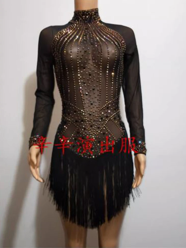 

Высококачественный черный сетчатый популярный бриллиантовый эластичный комбинезон с запахом на бедрах 2024 Новая модная женская одежда на заказ