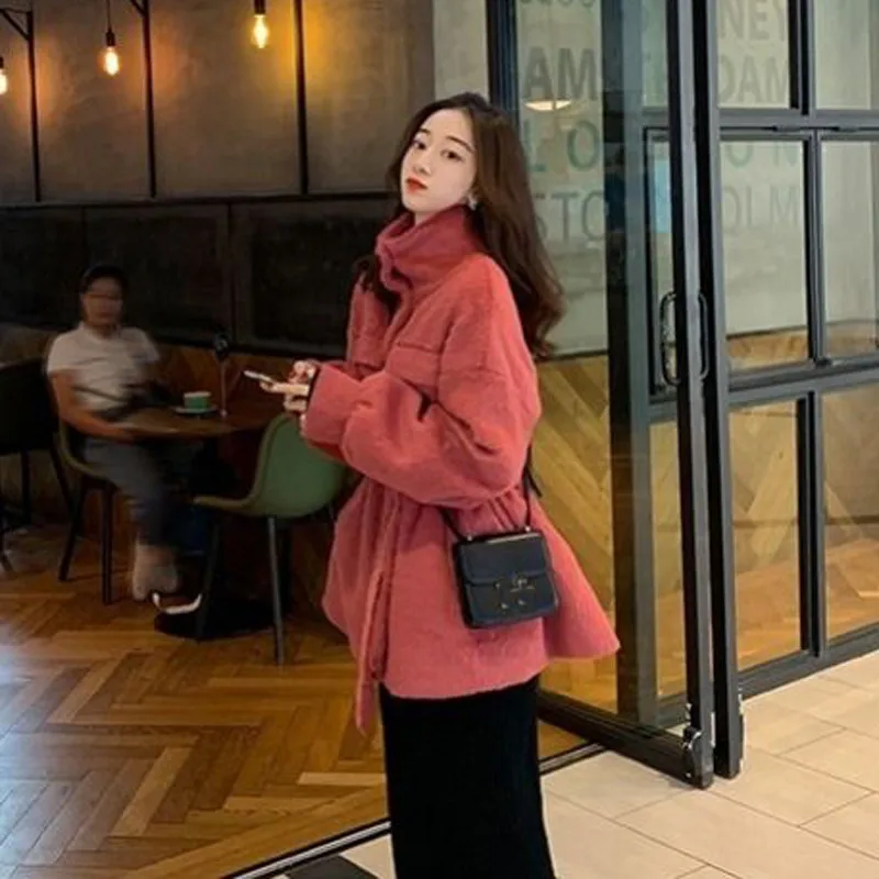 

Women Fashion Thick Warm Winter Jacket Made Fur Coat Super Atmosphere Slim Teddy Long Sleeve Jacket Vintage Clothing