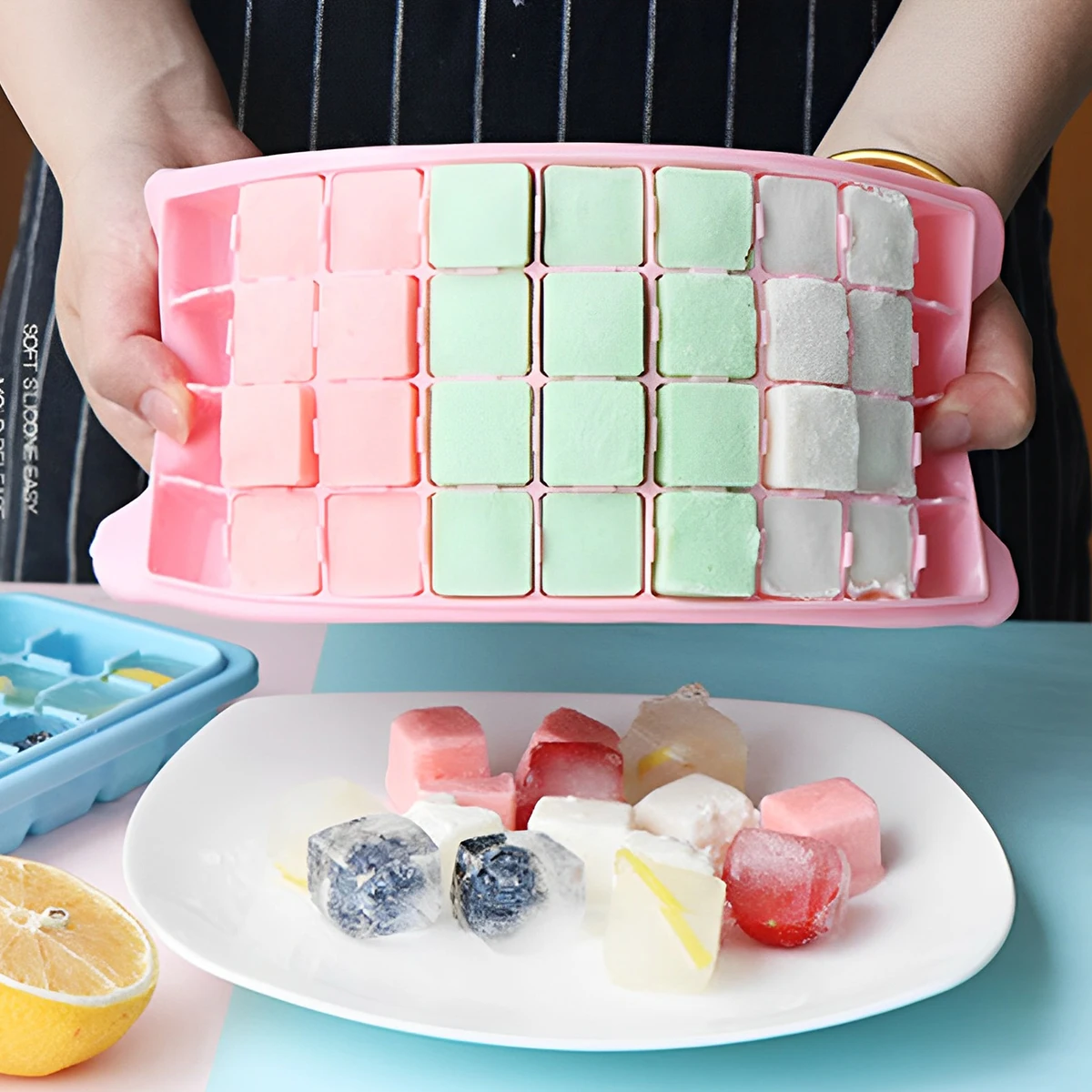 55/26 Grid Ice Cube Mold Tray Reusable Silicone Ice Ball Maker Kettle for Outdoor Travel Camping Iced Drinks Cube Container