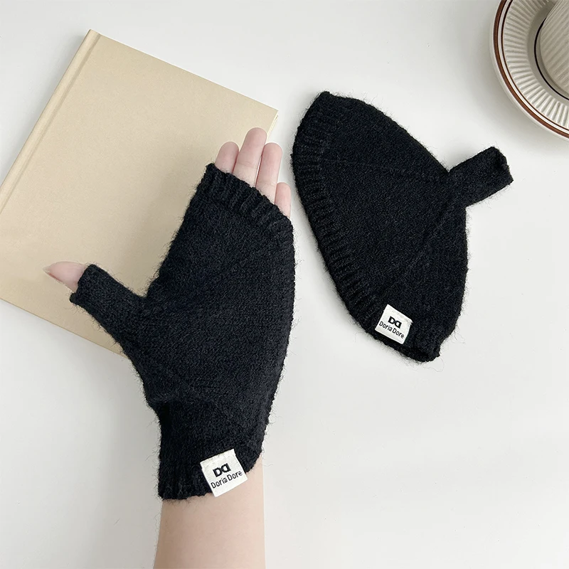 Creative Shell Shape Knitted Half Finger Gloves For Women Men Autumn Winter Warm Touch Screen Fingerless Gloves Wrist Mittens