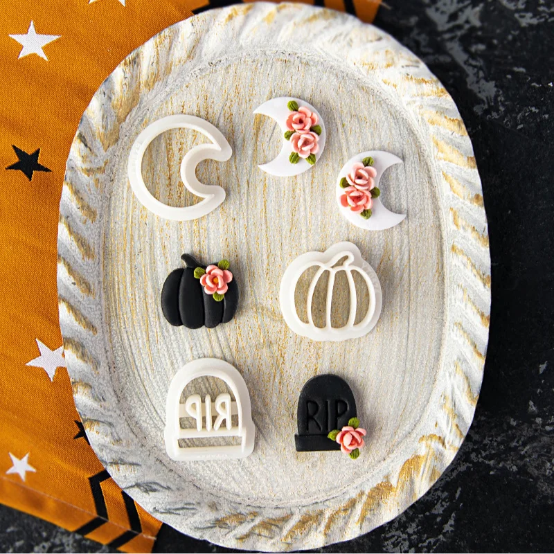 Polymer Clay Tools Pottery Tools Clay Sculpting Tools Pottery Sculpting Tools Clay Craft Tool Halloween Series Polymer Clay Cutter Soft Clay Earring Mold Cartoon Spider Skull DIY Holiday Handmade Gift Cutting Pottery Tool