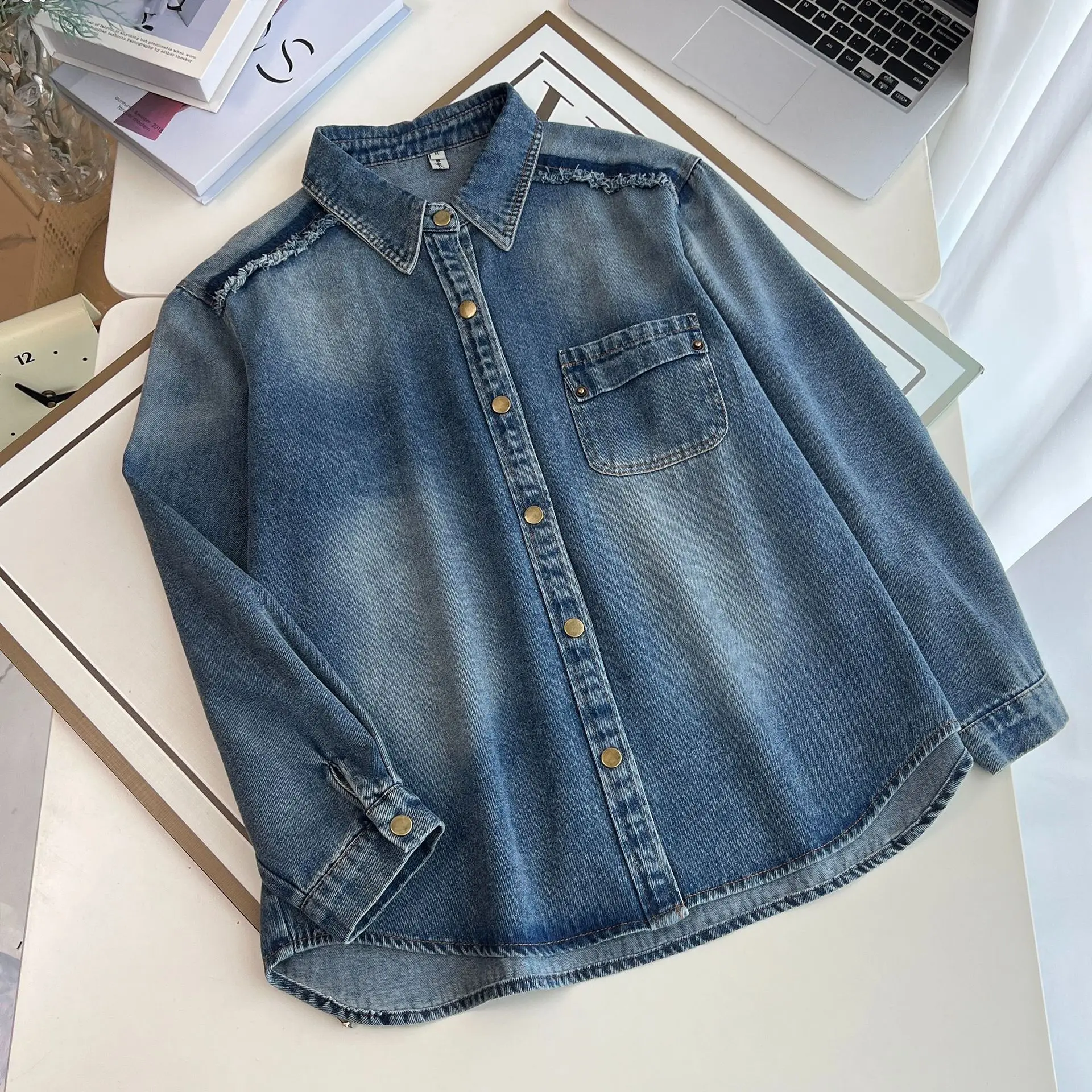 Fashion Plus Size Women's Denim Shirt Jacket Autumn New Design Loose OUTERWEAR 356
