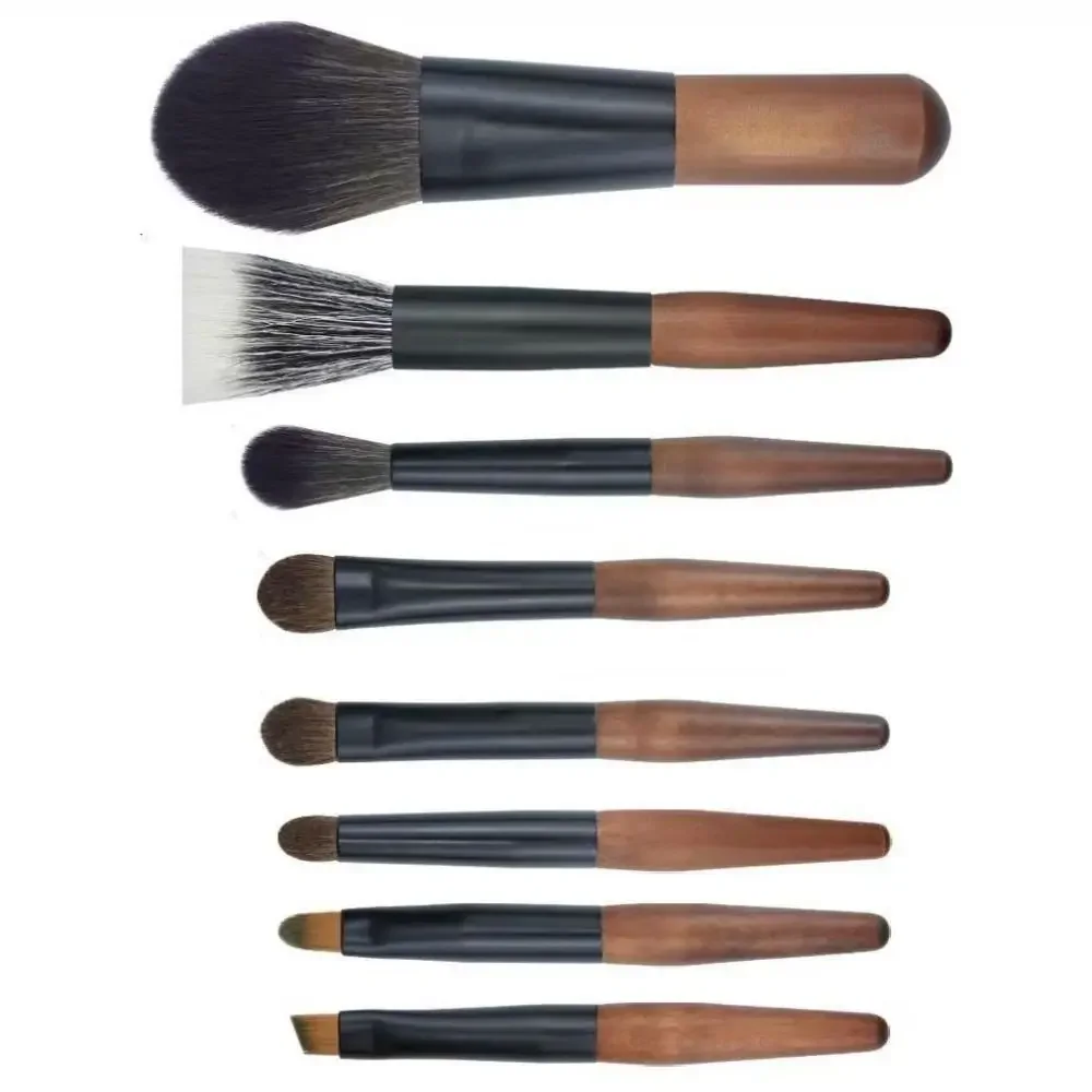 12Pcs Wood Handle Lip Liner Brush Set Furry Bristles Compact Concealer Brush Set With Storage Box Mini Makeup Brush Set Travel