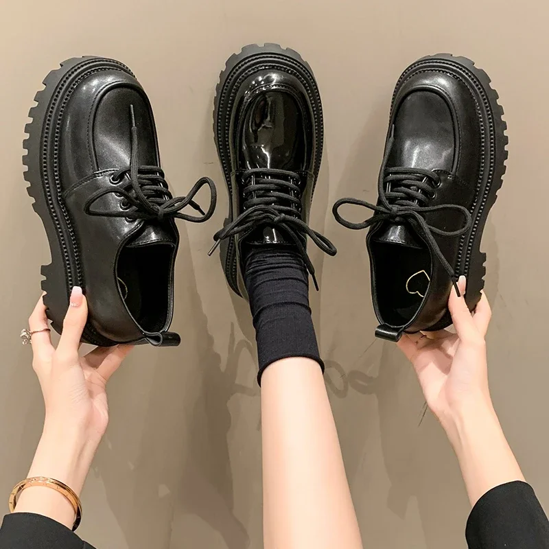 Solid Leather Oxford Shoes for Women Fashion Lace up Women Shoes Square Mid Heels Platform Shoes Zapatos De Mujer 3