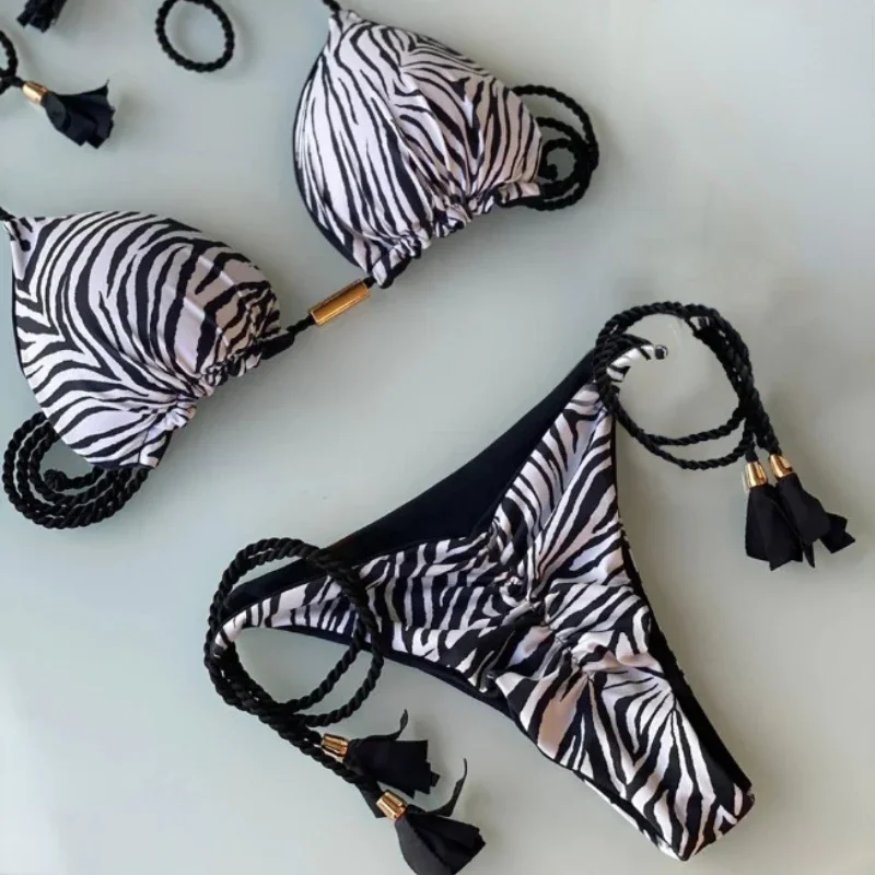 Bikini Zebra Chain