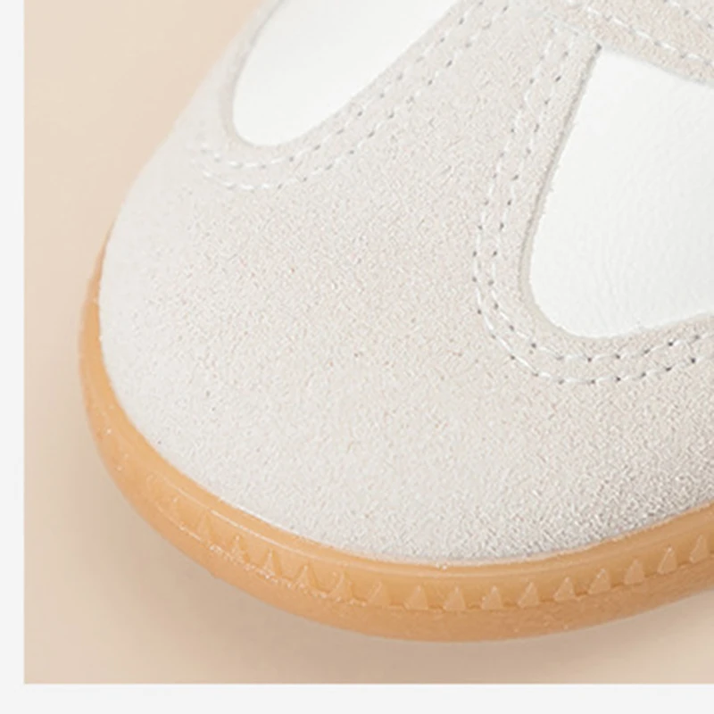 Slide image b512f451449d45149dbc1fcba28fbd08