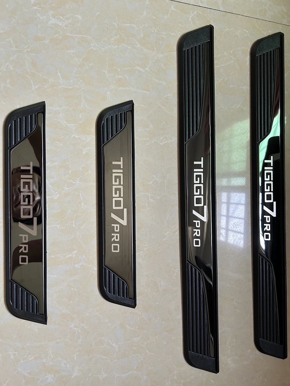 Car Door Moulding Trim Window Door Cover Trim for CHERY TIGGO7
