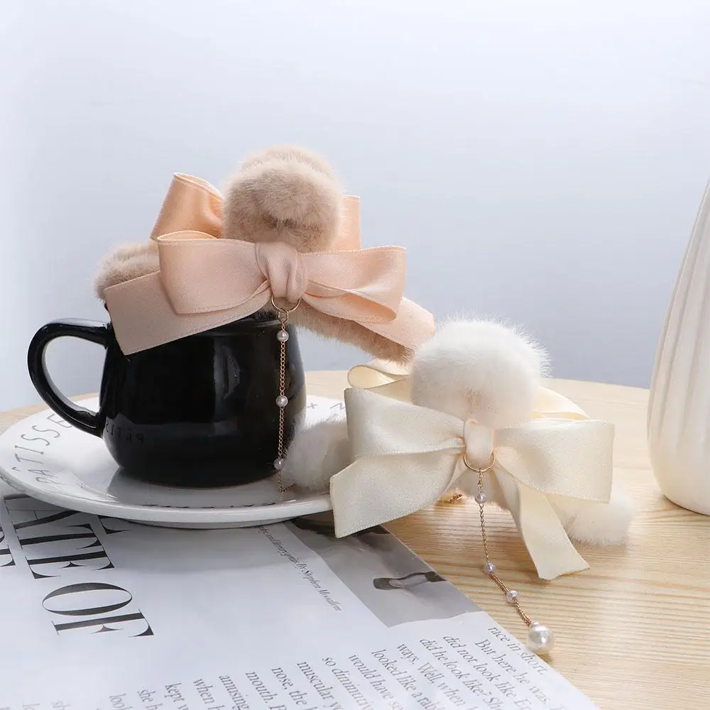 

Sweet Autumn Winter Headwear Furry Bow Girls Plush Hair Claw Pearl Grasp Clip Female Hair Accessories Korean Style Hair Clip