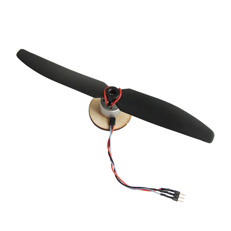 Prop saver GWS5030 monté sur moteur de drone, protège les hélices