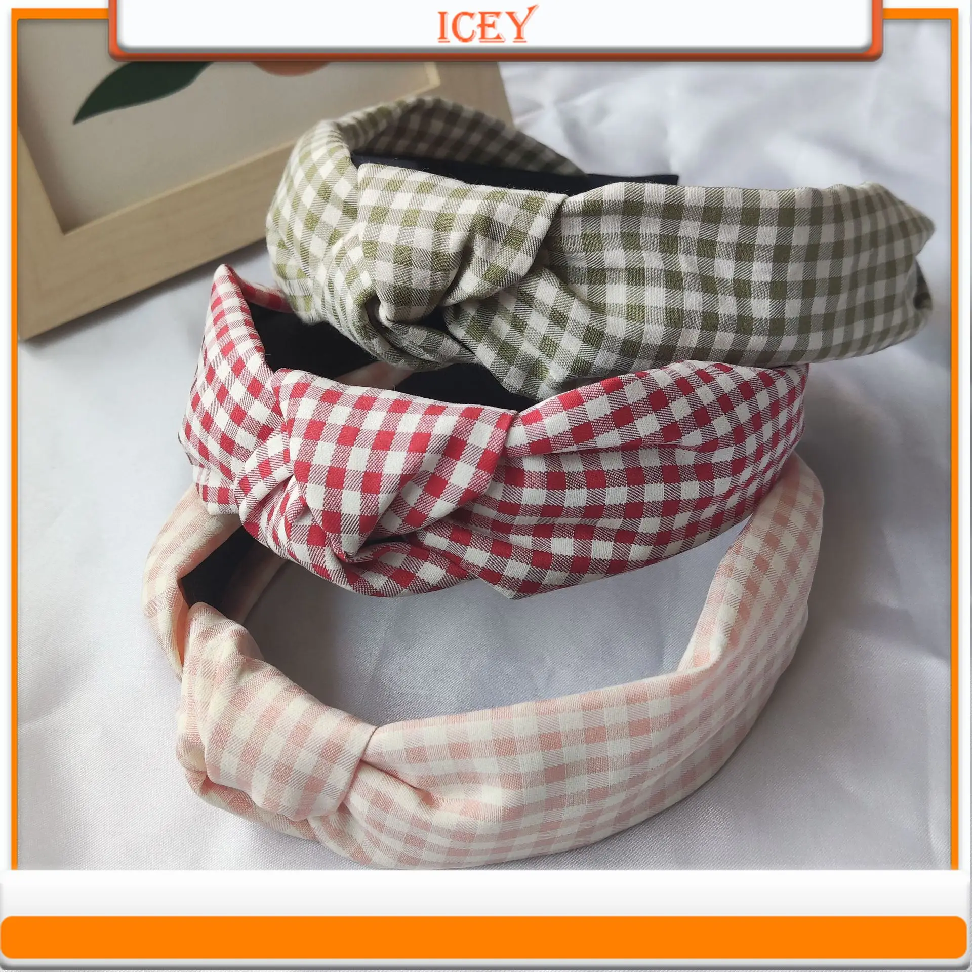 Рисунок 4 - широкая боковая повязка на голову