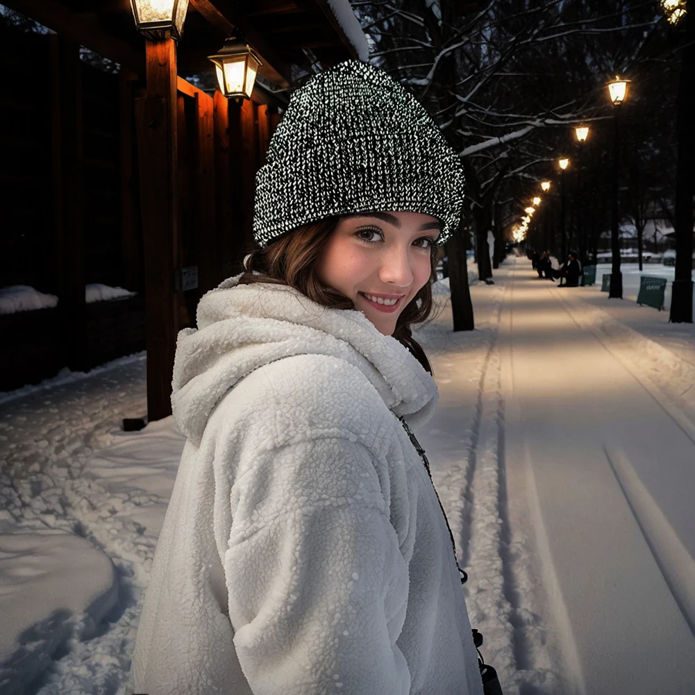 Unisex Knitted Warm Hat High Visibility Noctilucent Reflective Knit Hat Safety Knitted Beanies for Winter Night Walks