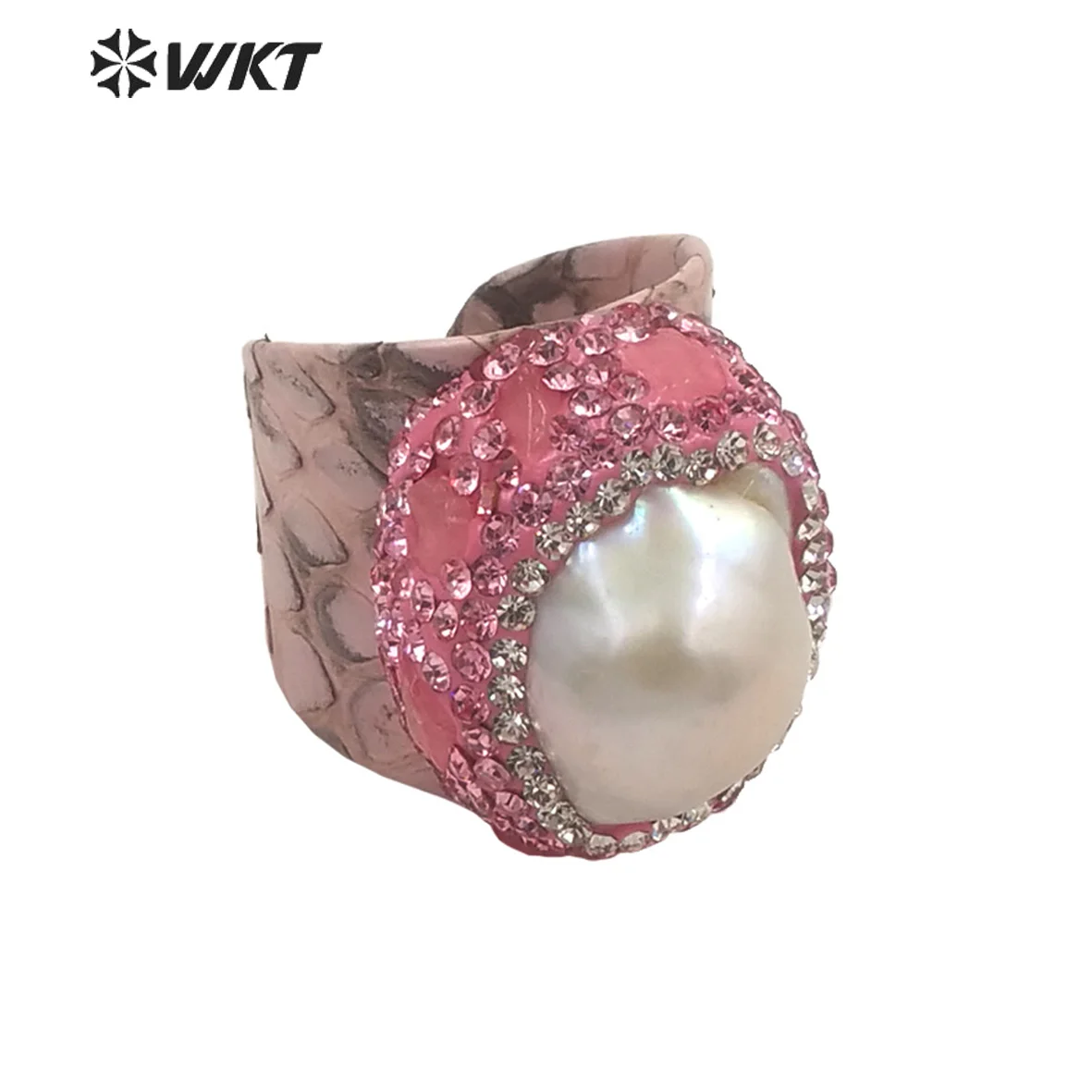 

WT-MPR066 European Style Big Exaggerate Baroque Pearl And Rhinestone Cubic Zircon Rings For Unisex Unique Party Accessories