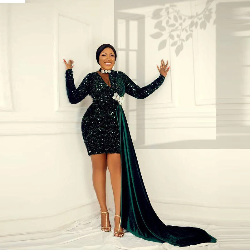 

Glitter Green Sequined Short Prom Dresses With Side Train Mini Mermaid Cocktail Dress African Women Formal Party Gowns Custom