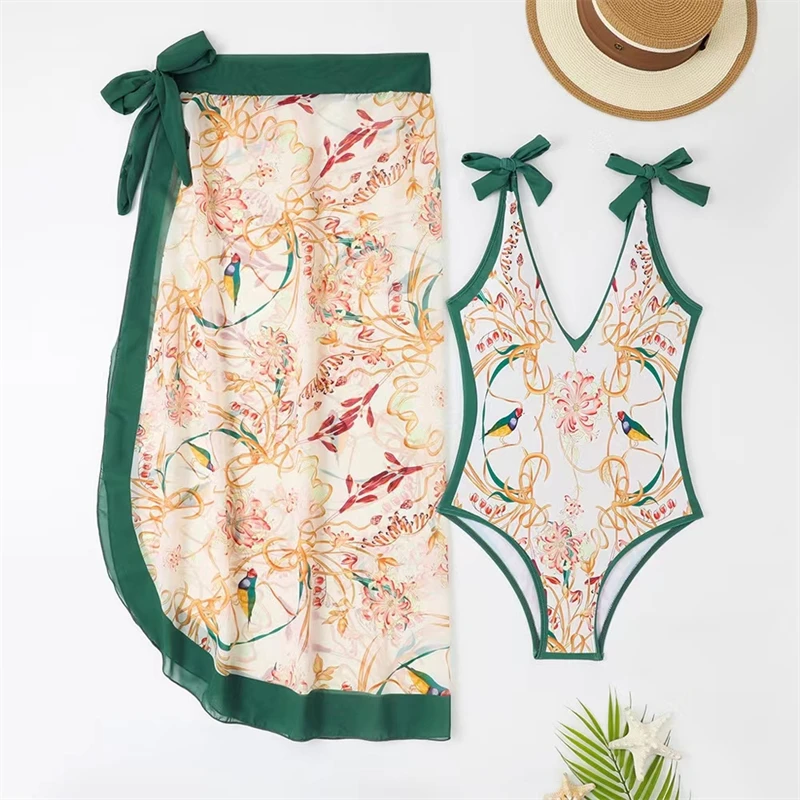 

V-Neck Mother Daughter Matching Swimwear Family Set 2PCS Mommy and Me Swimsuits Fashion Women Girls Bikini Dresses Clothes 2024