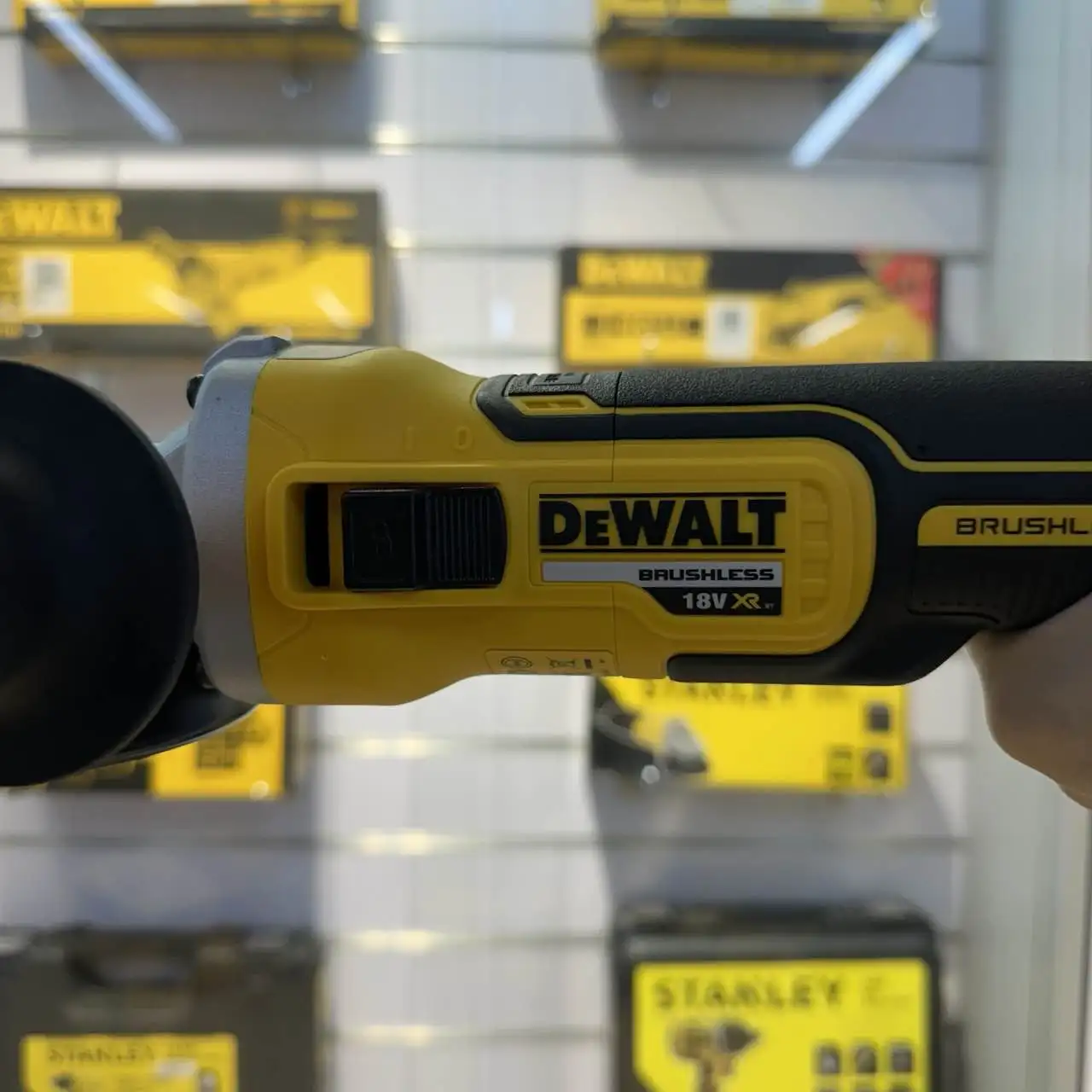DEWALT Brushless Angle Grinder DCG405FN 125mm Portable Wireless Impact Polisher 9000 RPM Cordless Cutting Machine 20V Power Tool
