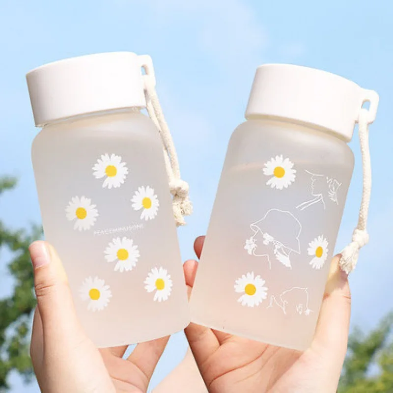 

Large Mouth Frosted Daisy Portable Hemp Rope Plastic Water Cup Summer Fashion Girl Casual Water Bottle