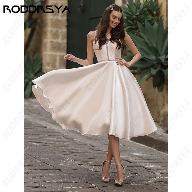 

RODDRSYA Civil Short Wedding Dress For Women Satin V-Neck Sleeveless Bridal Gowns A-Line Beach Spaghetti Straps Vestido De Novi