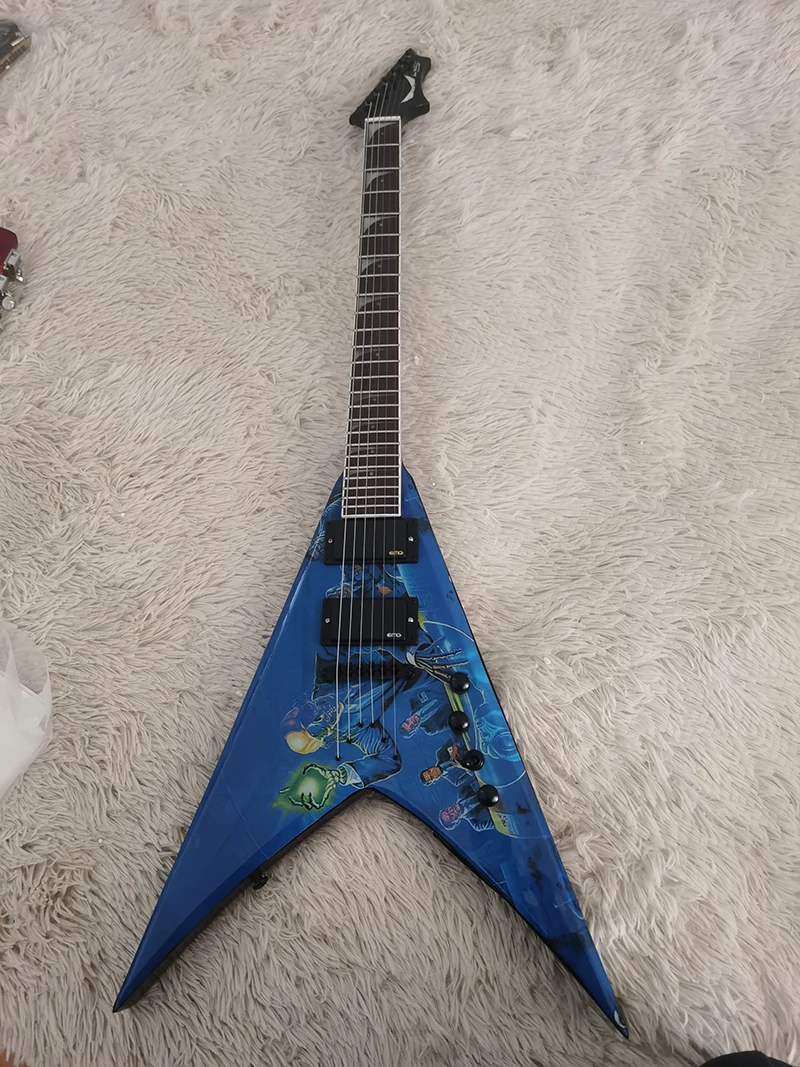 Shaped V-shaped dovetail flying electric guitar Dave Mustaine signature active pickup electric guitar