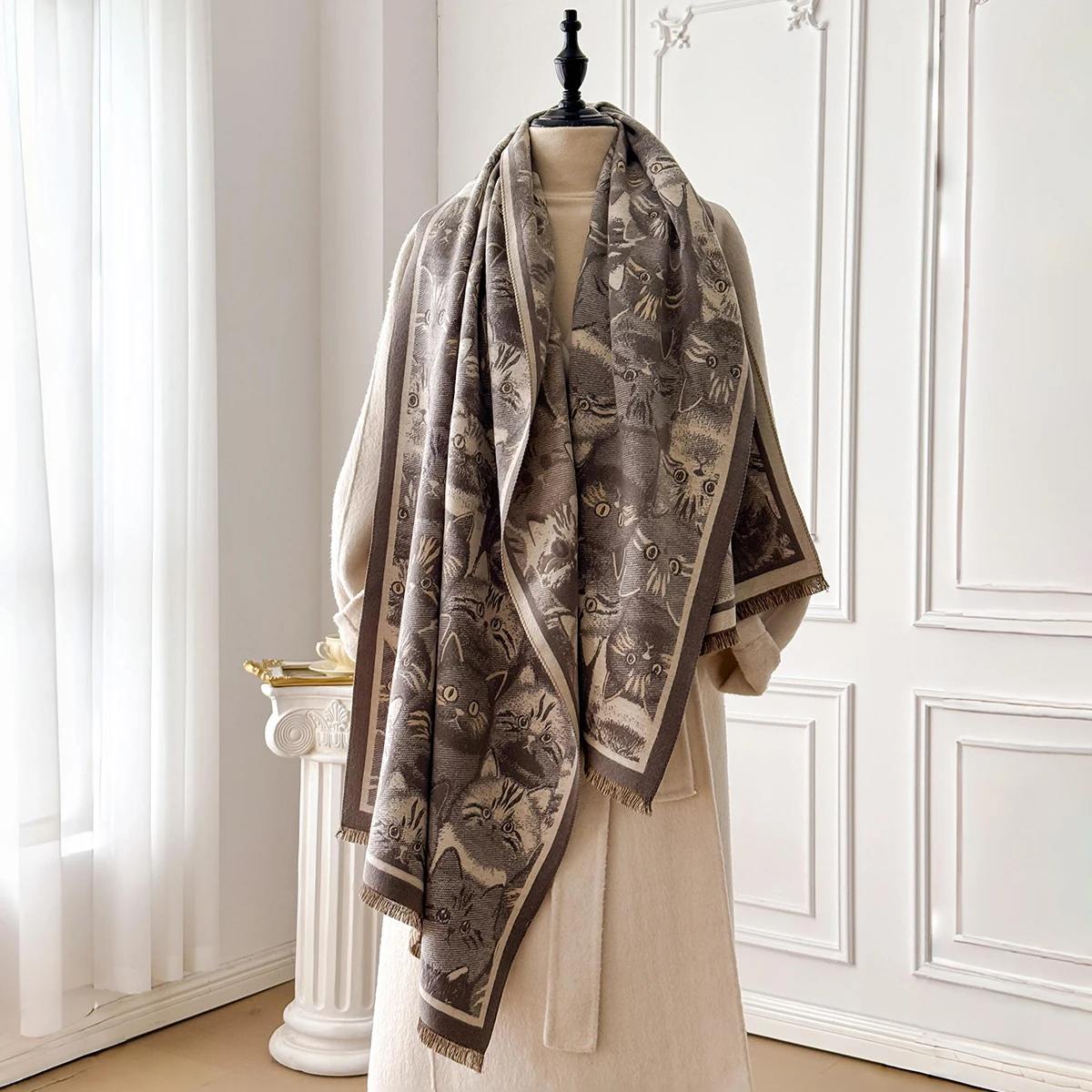 Women's Winter Fashion Warm Cat-Patterned Faux Cashmere Poncho - Thick Pashmina Shawl Wrap