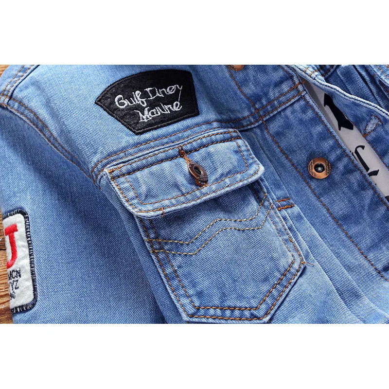 Spring and Autumn Men's Stand Collar Denim Jacket