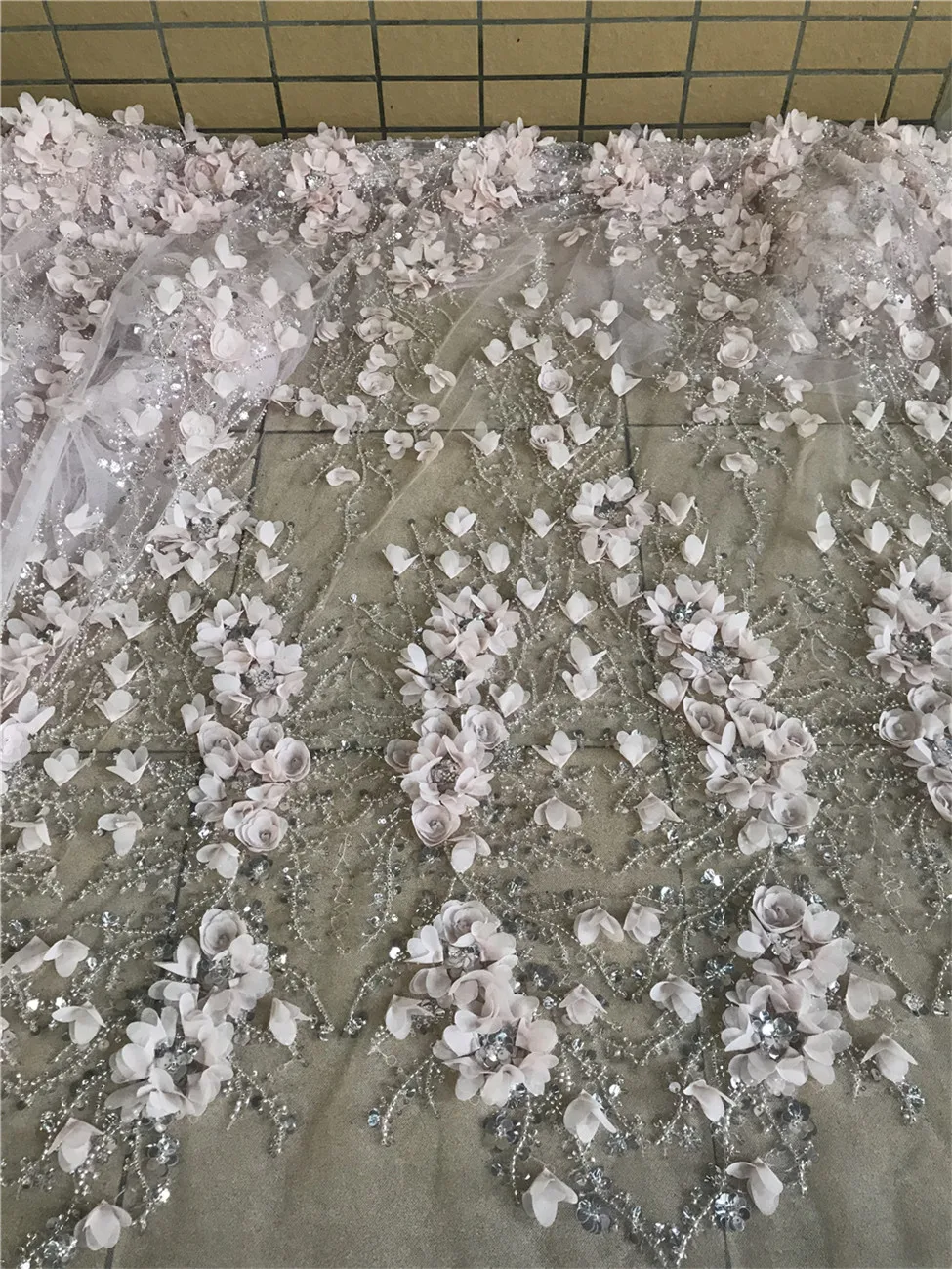 

3d flower with beads French Tulle African Lace Fabric L-10988618 High Quality Embroidery Sequins Nigerian Lace Fabrics For Dress