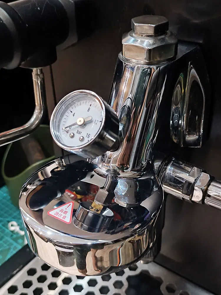 Suitable for E61 semi-automatic coffee machine brewing head water pressure display gauge pressure display coffee machine adapter parts