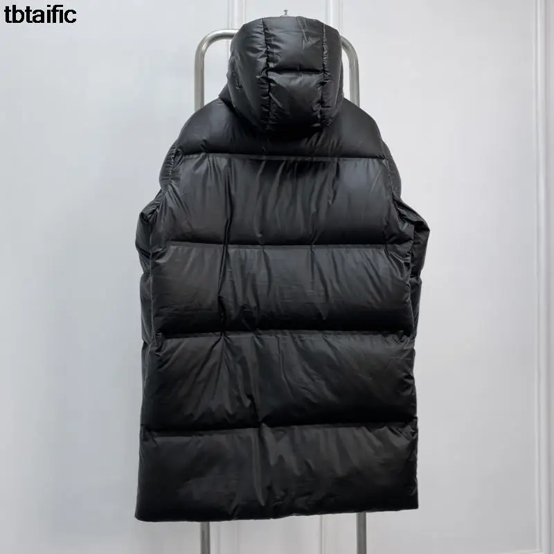 Рисунок 2 - Пуховик с капюшоном для женщин и мужчин