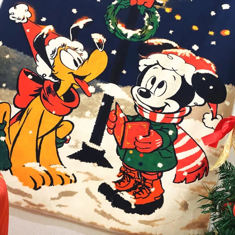 https://ae01.alicdn.com/kf/Sb73513a146ce48d98da7b2f60549012eN/Disney-Christmas-Background-Cloth-Mickey-Christmas-Atmosphere-Decoration-Background-Cloth-Room-Hanging-Cloth-Christmas-Gift.jpg