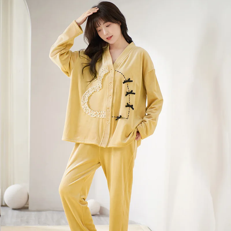 Winter new products in stock, warm island velvet women's pajamas, solid color long sleeved pants, suitable for outdoor wear in h
