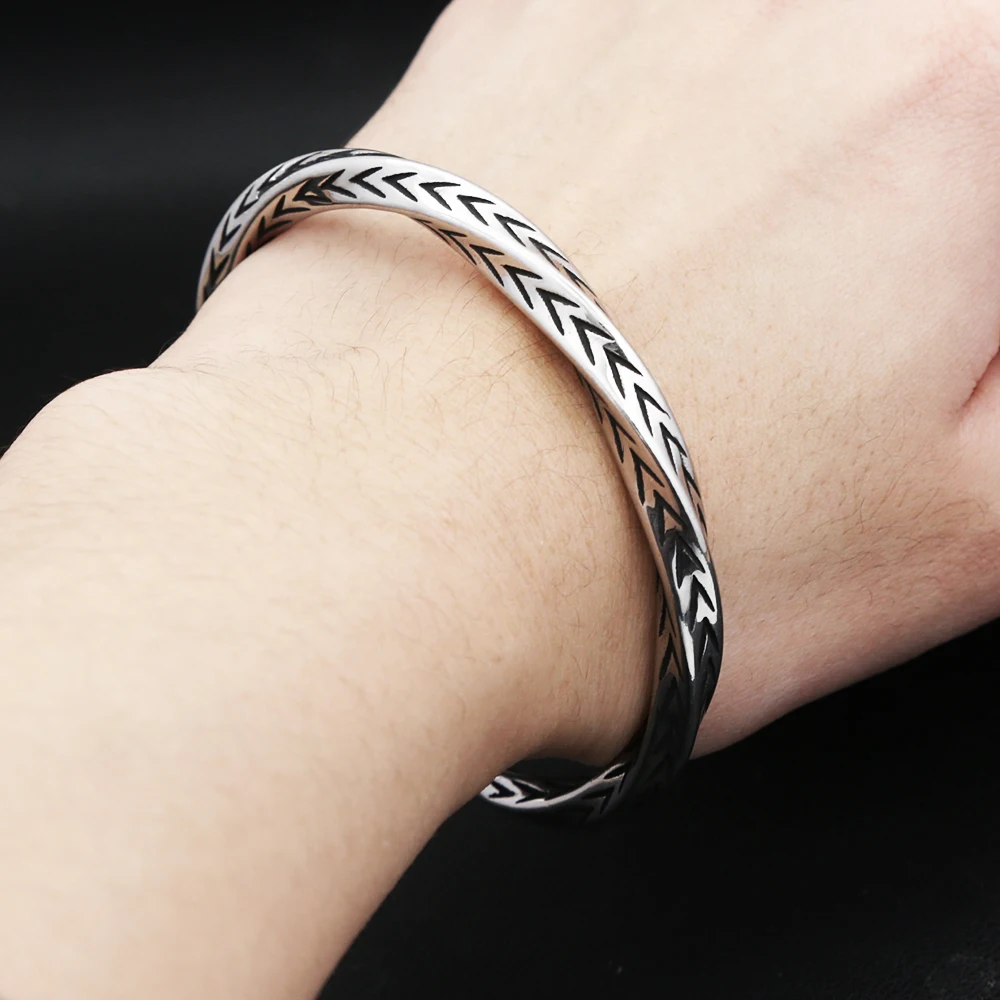 New Vintage 316L Stainless Steel Mobius Bracelet For Men Women Punk Hip Hop Opening Bangles Fashion Party Jewelry Dropshipping 6